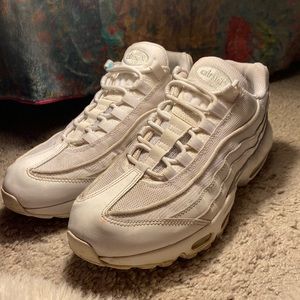 NIKE AIRMAX 95 SIZE 9 WHITE